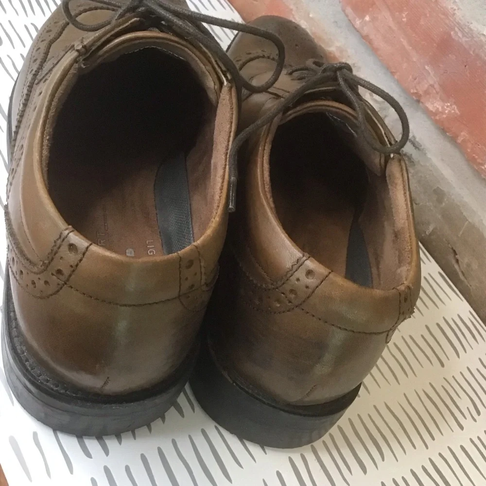 ROCKPORT Men’s Brown Leather Wingtips Oxfords 9